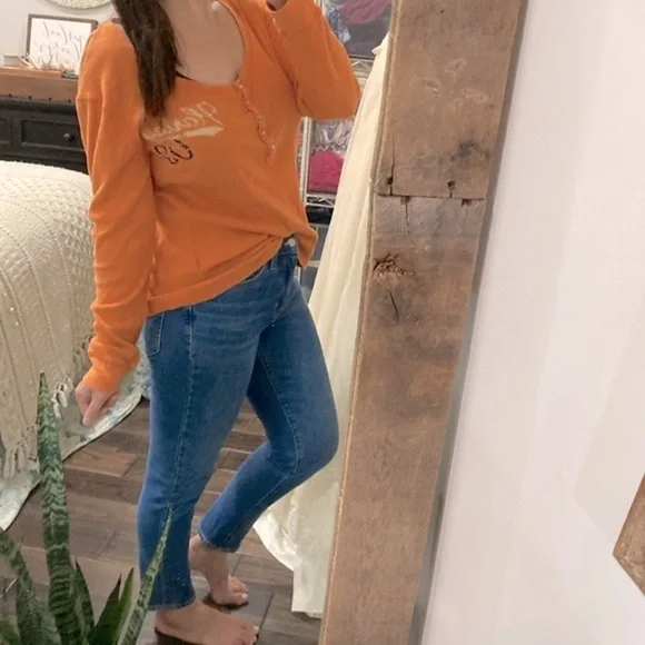 Harley Davidson orange knit top size large - Picture 4 of 11